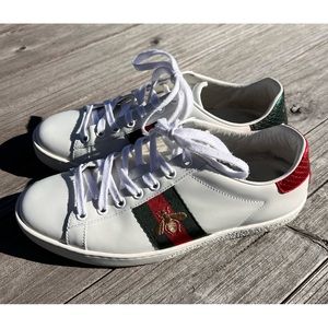 Women’s Gucci Ace Sneakers with Bee size 7.5